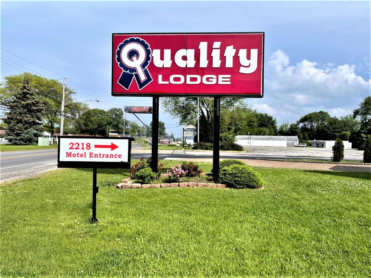 Quality Lodge Сандъски Екстериор снимка