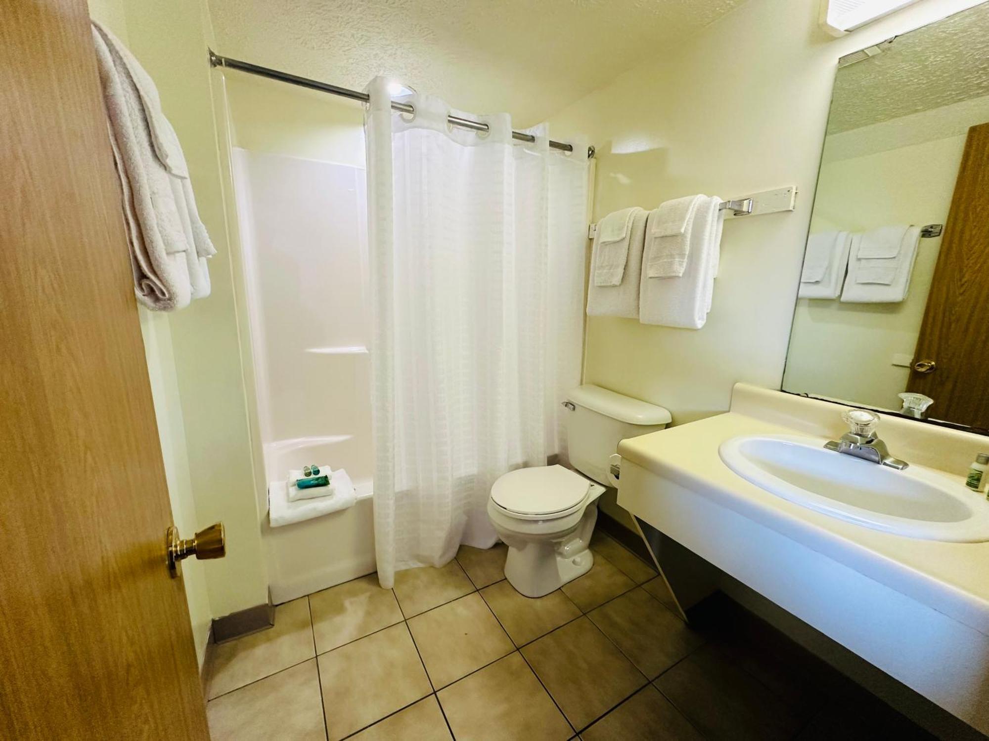 Quality Lodge Сандъски Екстериор снимка