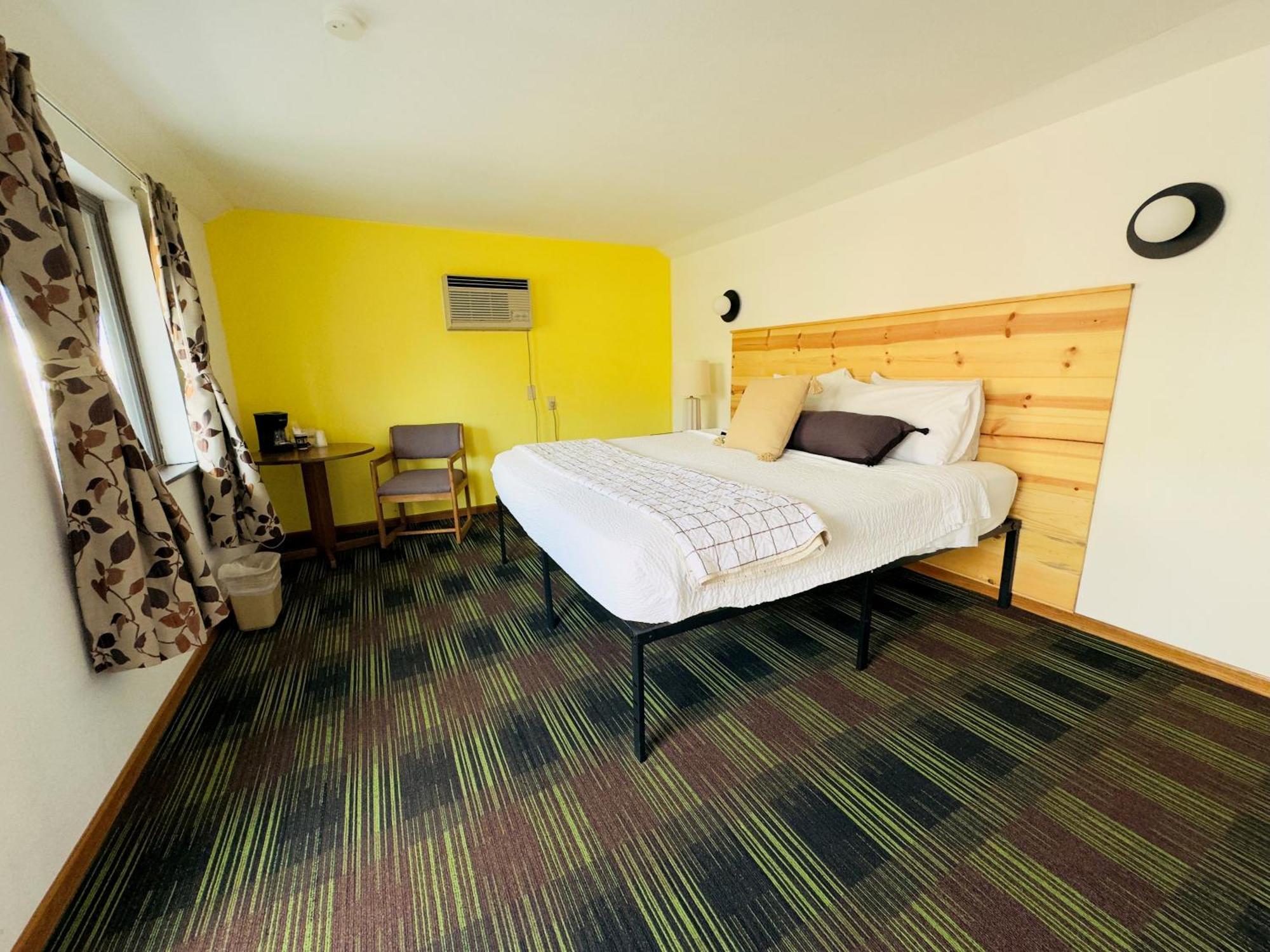 Quality Lodge Сандъски Екстериор снимка